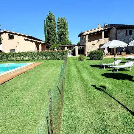 Luxurious Umbrian Villa with Private Pool and Stunning Views