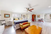 AL Funhouse - Minutes to Beaches OWA Fairhope