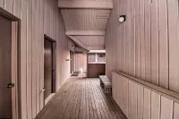 Airy Resort Condo < 3 Miles to Whitefish Mountain! - Hot Tub