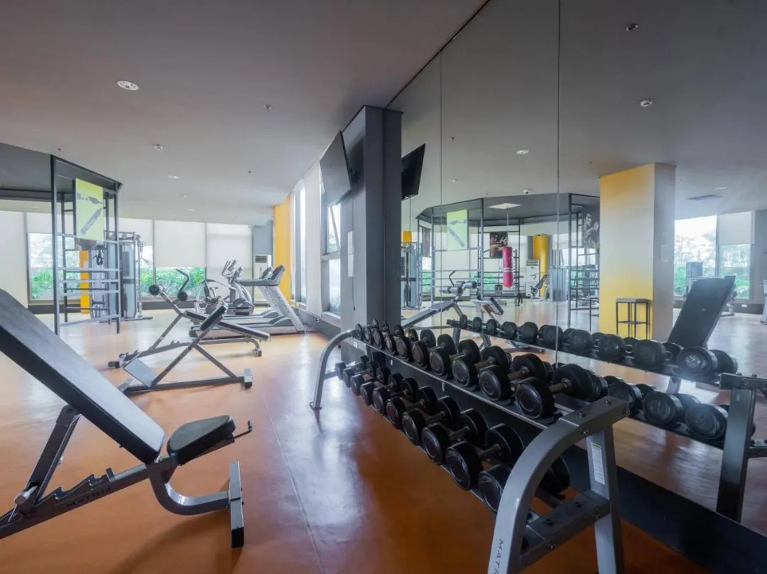 1 Br Vacation Rentals In Pasay, View, Pool, Petfriendly - Manila