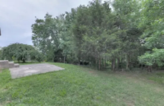 Glenmore-Quiet,  home near EVERYTHING!