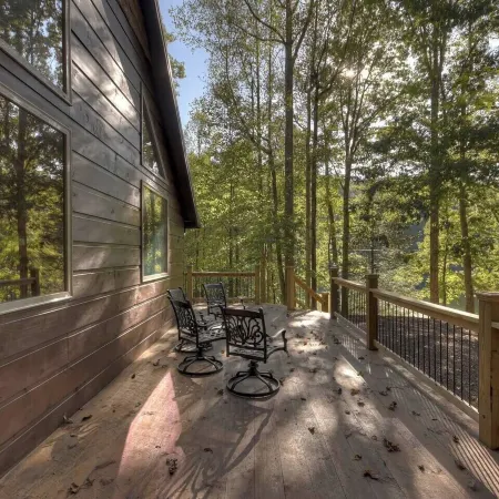 Willow Falls Inn
