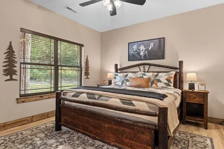 New 5 bdrm Condo.  Discounts for teachers, 1st responders, pastors, & military.