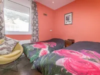 Apartment in Roses with Private Pool & Garden