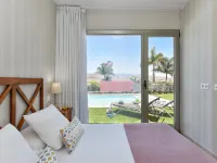 Villa in Salobre with Heated Pool & Panoramic Views