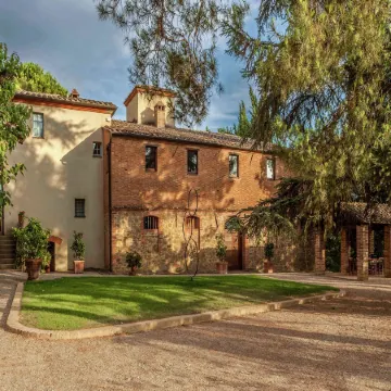 Panoramic Tuscan Villa