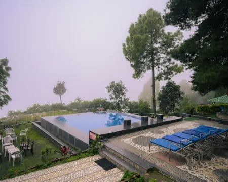 Clarks Collection Lansdowne Hotels in Pauri Garhwal