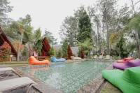 Nimo Resort Ciater - Rooftop Pools