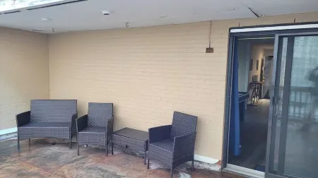 Sinatra Suite-Block from Ocean Casino and Waterpark Отели рядом с достопримечательностью «Hard Rock Giant Guitar»