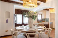 Genteel Home Casa Mirador de Los Reyes - Bungalows