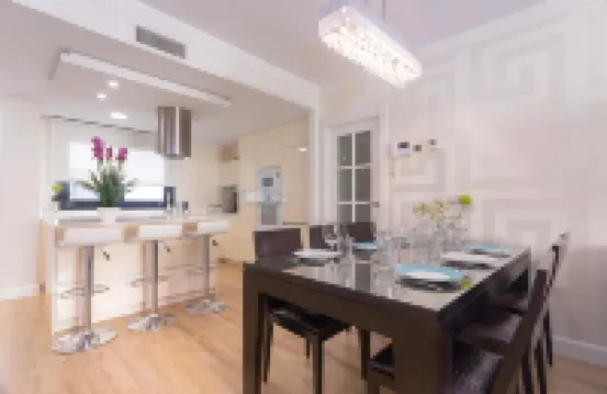 Amazing dúplex with pool in Granada. Velazquez