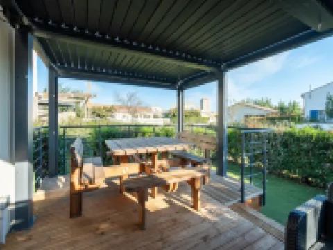 Spacious Villa by Valras Beach Hotels in Sérignan