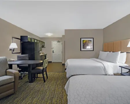 Candlewood Suites SUMTER by IHG โรงแรมในซัมเทอร์