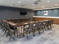 Hampton Inn & Suites Xenia Dayton Hotels in Greene County