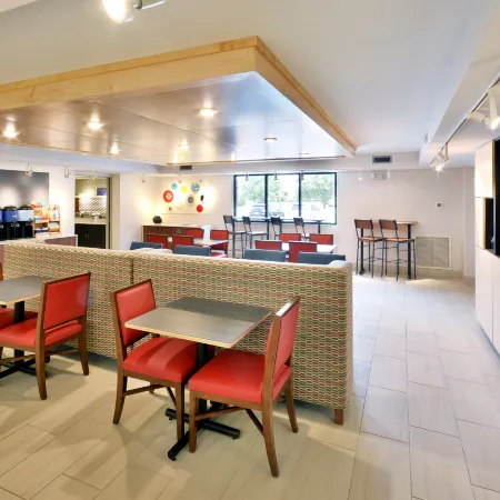 Holiday Inn Express DANVILLE by IHG