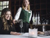Fairmont Chateau Whistler - bar