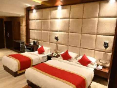 Aakriti Clarks Inn Express Hotels in Bareilly