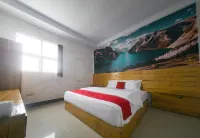 RedDoorz Plus Syariah @ Pentadio Gorontalo Hotels in 