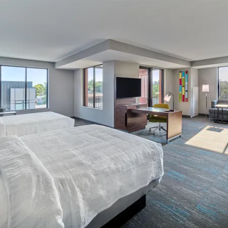 Hampton Inn by Hilton Omaha UN Medical Center Area