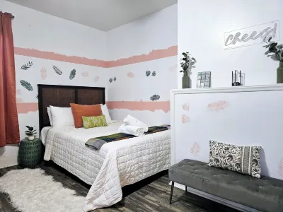 NoDa Escape Near Uptown Hotels in North Charlotte