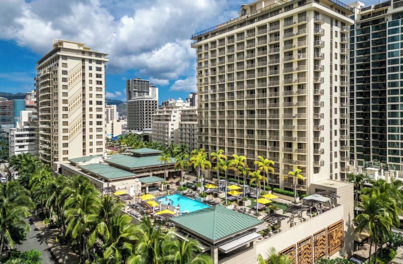 Embassy Suites by Hilton Waikiki Beach Walk photo 3