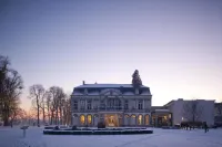 Vaeshartelt Maastricht Hotels near Vrijthof