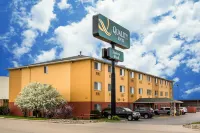 Quality Inn Dubuque on Hwy 20 Hotels near Kohl's