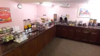 Econo Lodge  Inn & Suites - Frühstück