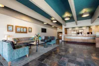 Turquoise Inn and Suites Cortez Near Mesa Verde - Parking