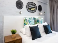 Batemans Bay Studio Escape with Lush Vista