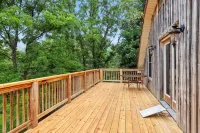 Secluded Mountain Retreat With Stunning Views 4 Bedroom Home