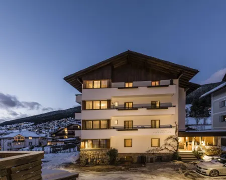 บีแอนด์บี วิลล่า แอนเจลิโน โรงแรมในออร์ติเซ