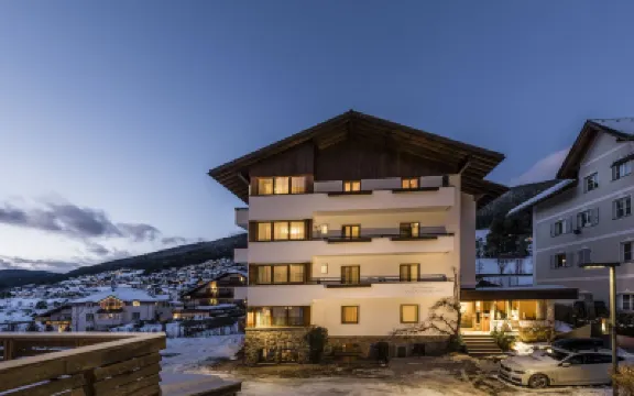 บีแอนด์บี วิลล่า แอนเจลิโน โรงแรมใกล้Museum de Gherdeina