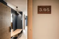 The Post Apartments - Parvekkeita