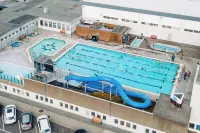 Quiet 2 Bedroom Apartment, Near Wildlife, Short or Long Rental Available - Pools