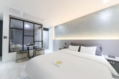 Two Nights Business Hotel Hotels in 