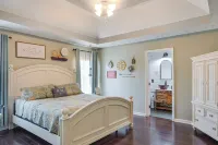 Spacious Lebanon Home w/ Pool: 6 Mi to Downtown! - 3-Star