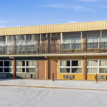 Devils Lake Inn by OYO Near Devils Lake Regional Airport