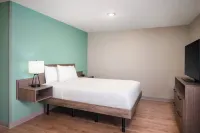 Echo Suites Extended Stay by Wyndham Austin Round Rock - Kitchens
