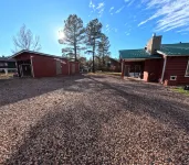 Warm and Cozy retreat with AC, WiFi in Pleasant Pinetop-Lakeside