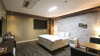 Gumi Prime Hotel - sarapan