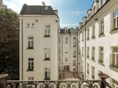 แฟนแทสติก อินน์ วอร์ซอ - CH30 โรงแรมในวอร์ซอ