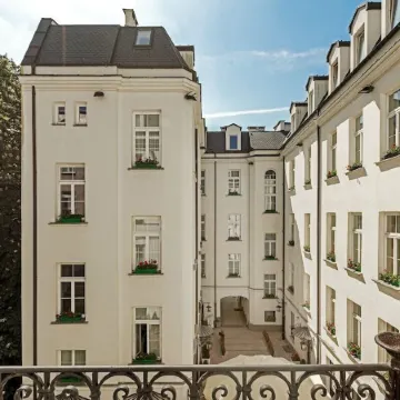 Fantastic-Inn Warszawa - CH30 Отели рядом с достопримечательностью «Бельведерский дворец»