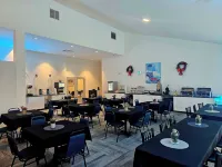 Quality Inn & Suites - breakfast