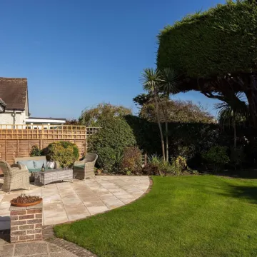 Coastal Comfort for 6 Felpham Beach