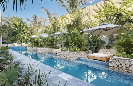 Ontico Urban Design Hotel