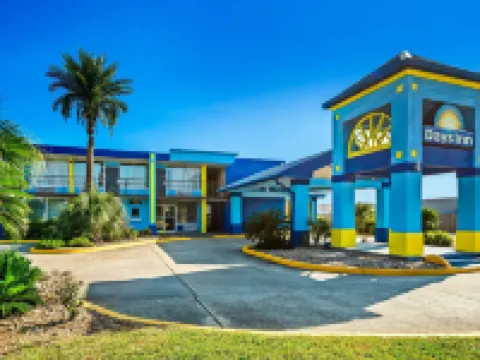 デイズ イン バイ ウィンダム ラファイエット ニア ラファイエット エアポート ラファイエットのホテル