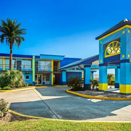 Days Inn by Wyndham Lafayette Near Lafayette Airport