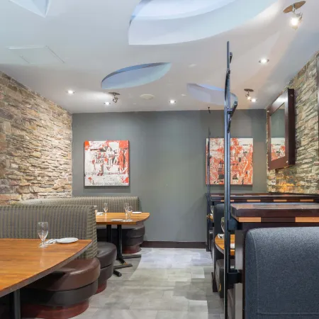 Sandman Signature Surrey-Guildford Suites