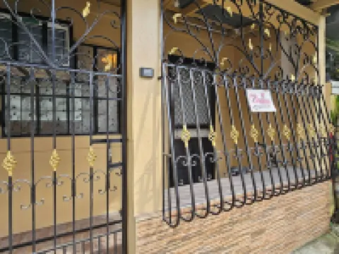 コージー ビニャン ゲッタウェイ - エンタイア ハウス フォー レント ビニャンのホテル